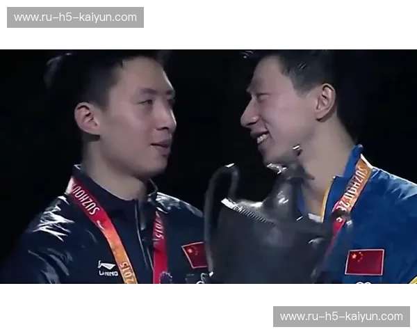 乒坛双雄:方博与马龙的爱恨情仇,从巅峰对决到兄弟情深 乒坛双雄:方博与马龙的爱恨情仇,从巅峰对决到兄弟情深